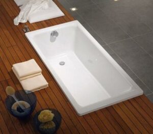 Что характерно для стальной ванны?